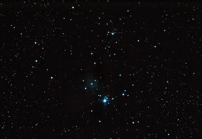 Туманность "Конус", связанная с рассеянным звездным скоплением NGC 2264 "Скопление Снежинки" в созвездии Единорог.